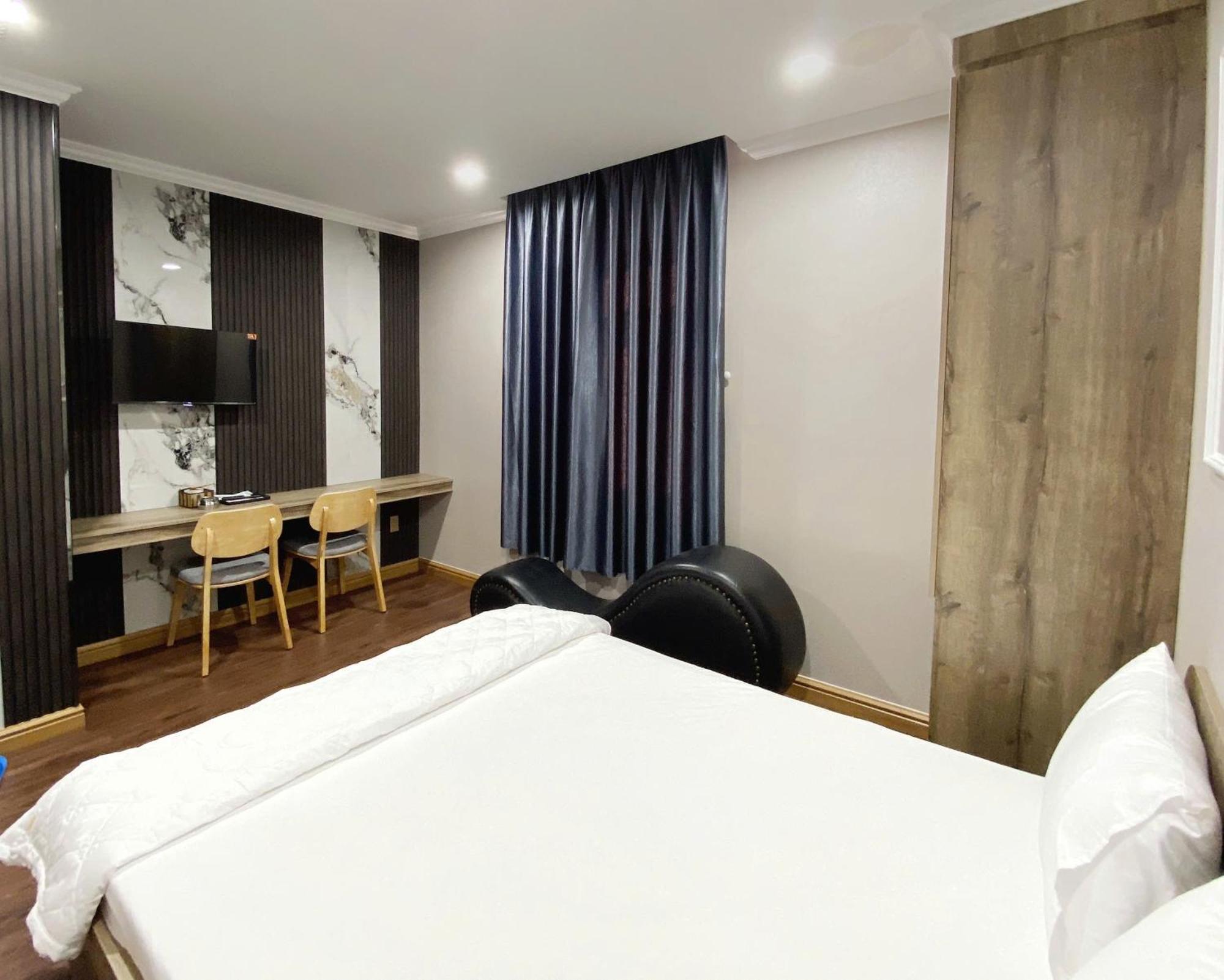 Thanh Binh Premium Hotel Ho Şi Min Exterior foto