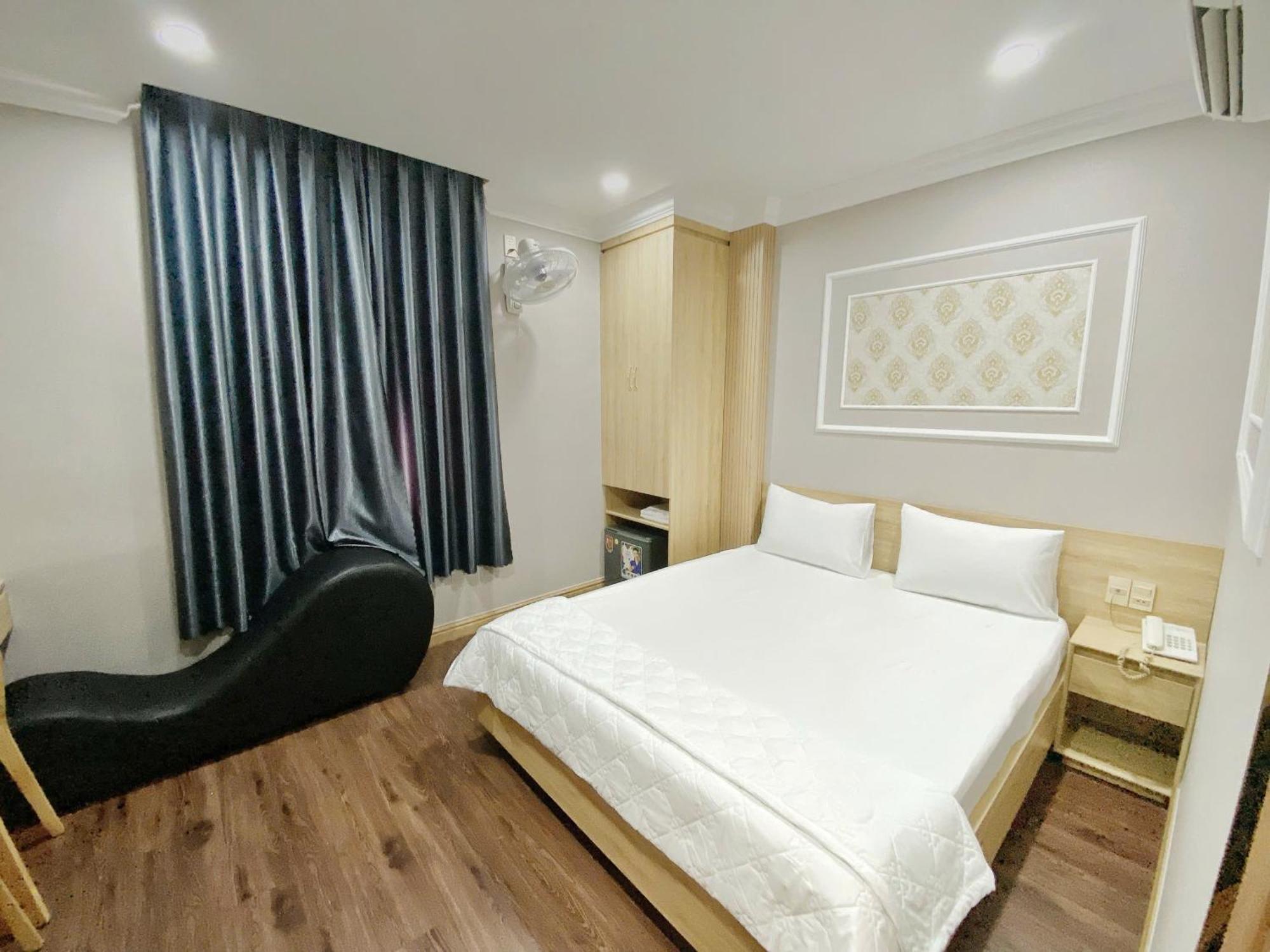 Thanh Binh Premium Hotel Ho Şi Min Exterior foto